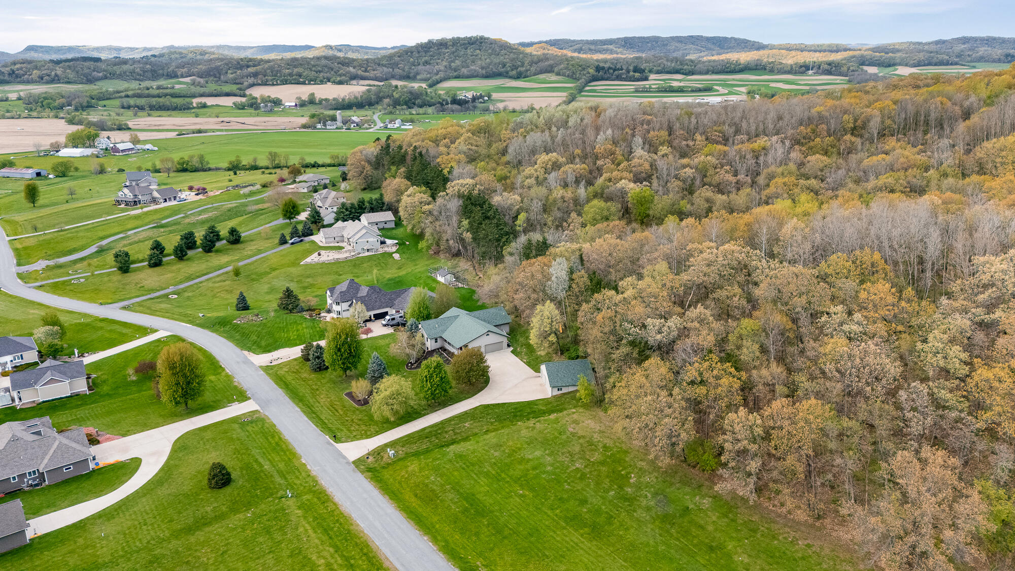 W6166 Valley Place Holmen, WI 54636 - Photo 33 of 41 Aerial