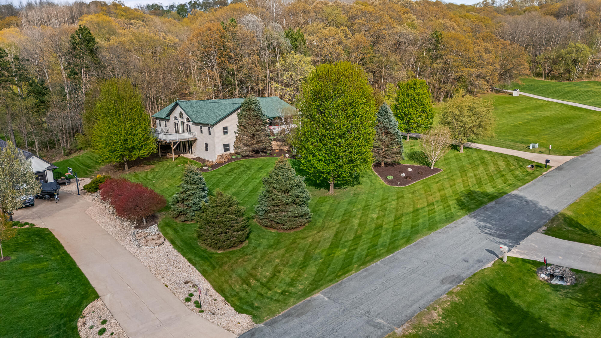 W6166 Valley Place Holmen, WI 54636 - Photo 36 of 41 Aerial