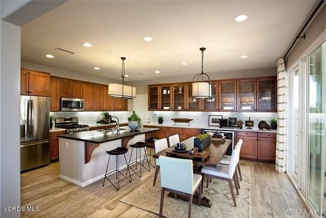 367 Calistoga Road Camarillo, CA 93010 - Photo 3 of 17