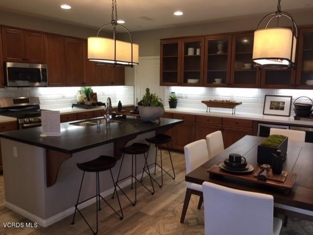 367 Calistoga Road Camarillo, CA 93010 - Photo 7 of 17