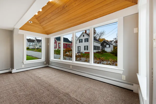 $265,000 | 4 Lincoln Street, Richmond, ME 04357