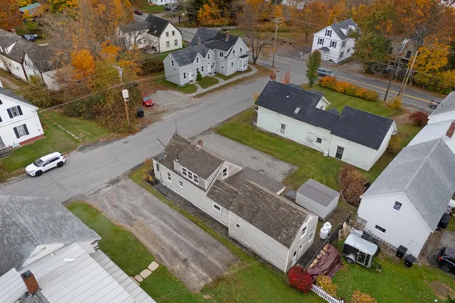 $265,000 | 4 Lincoln Street, Richmond, ME 04357