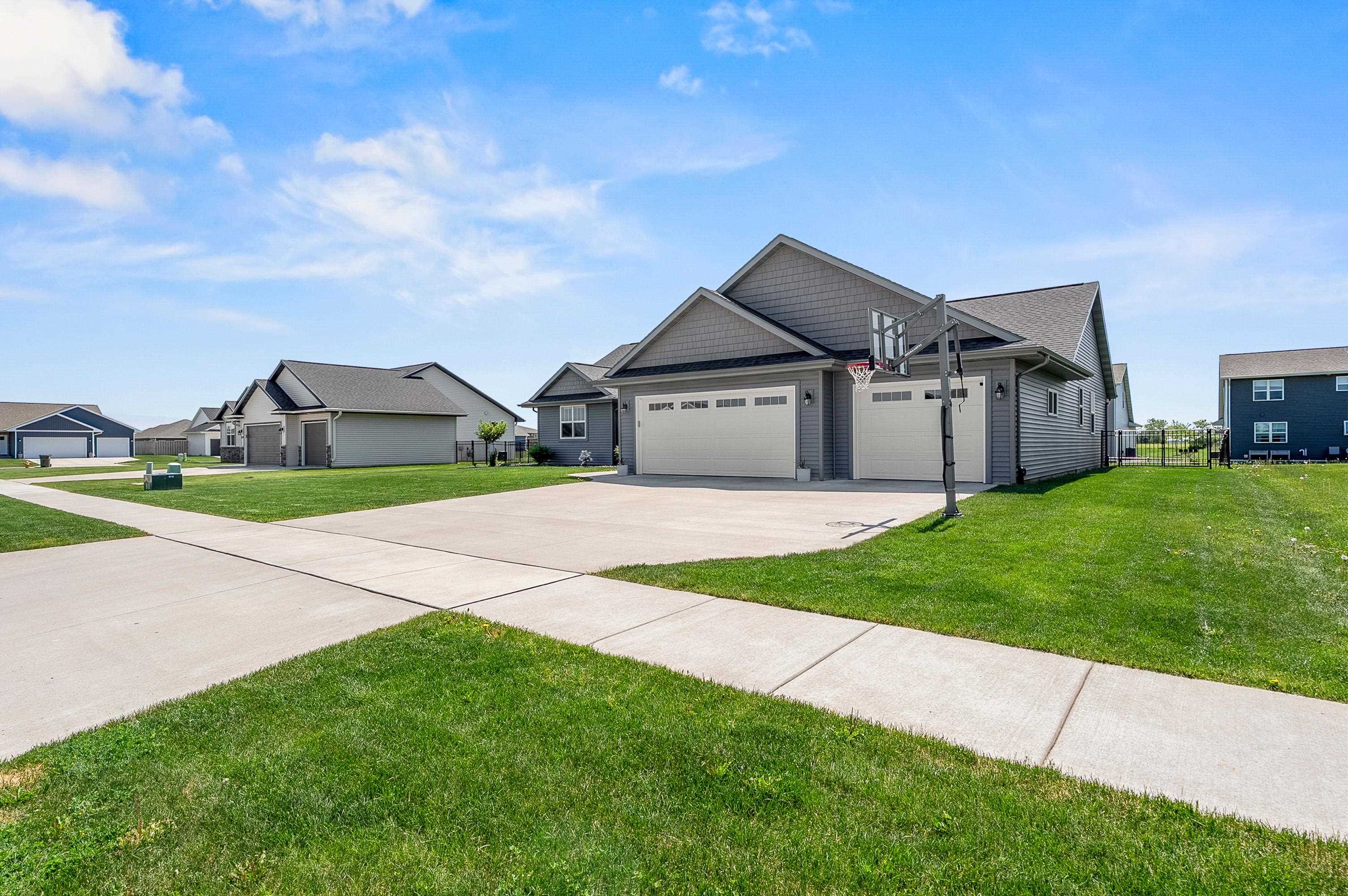 2532 Kilrush Road De Pere, WI 54115 - Photo 49 of 65