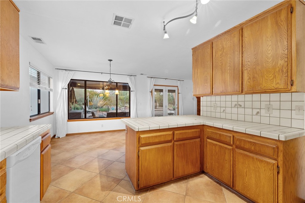 26659 Bluewater Road Helendale, CA 92342 - Photo 13 of 44