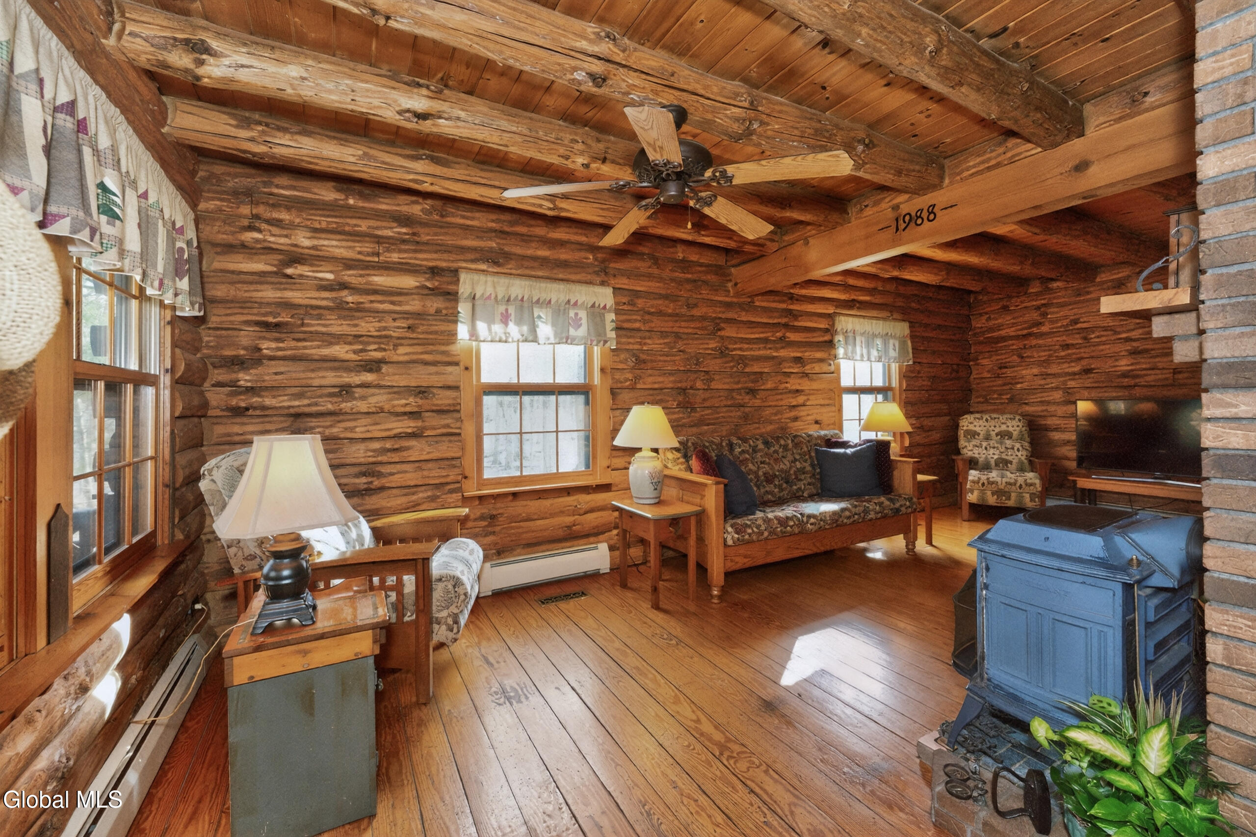 375 Momrow Road Sand Lake, NY 12153 - Photo 10 of 51 2 Livingroom 1
