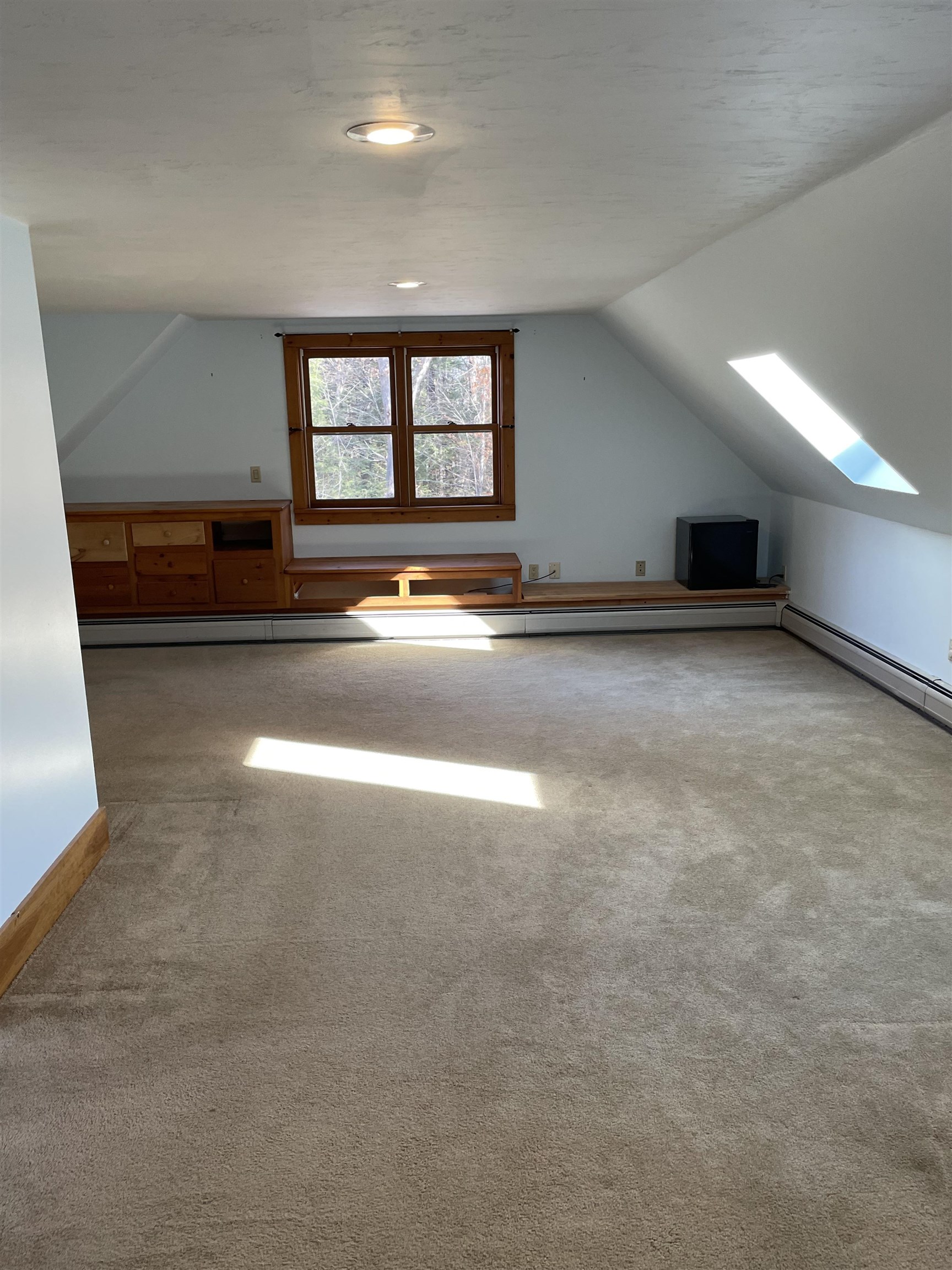 199 Pleasant Pond Road Hopkinton, NH 03229 - Photo 20 of 40