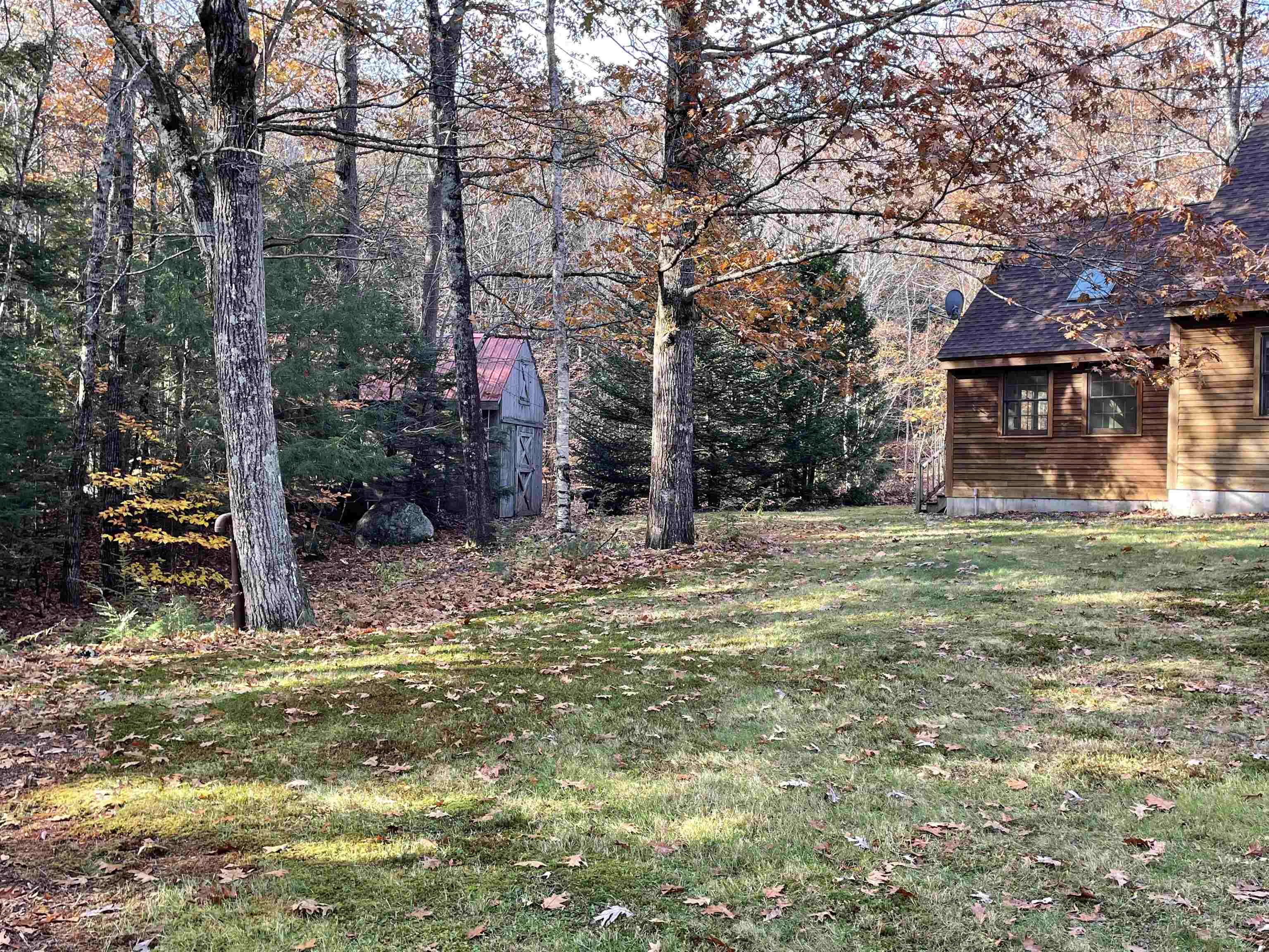 199 Pleasant Pond Road Hopkinton, NH 03229 - Photo 4 of 40