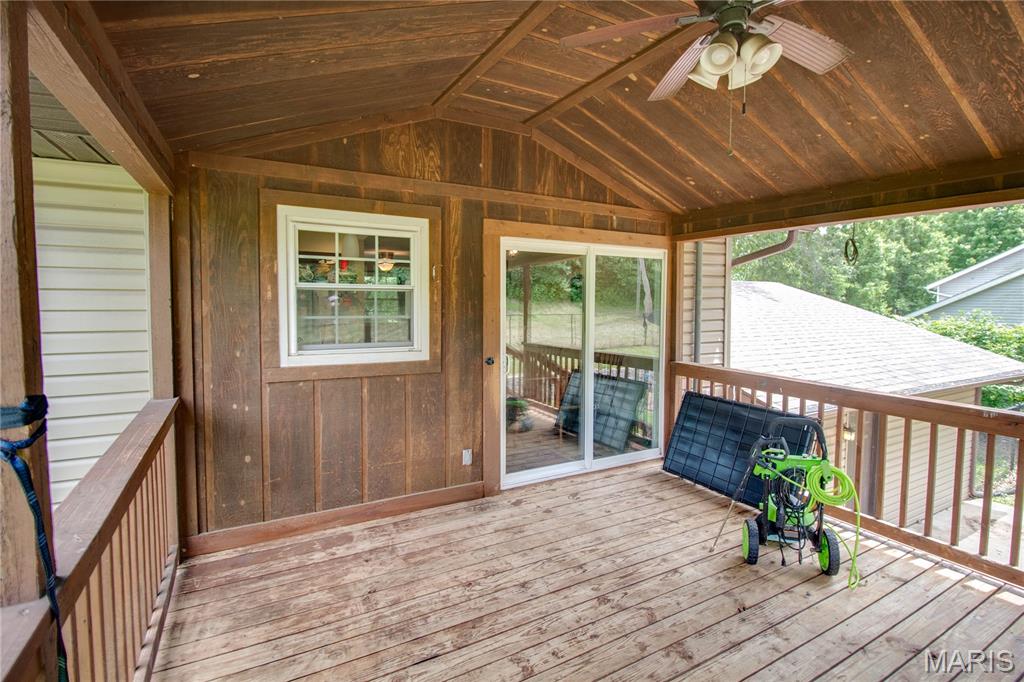 5204 Pin Oak Drive Alton, IL 62002 - Photo 42 of 45
