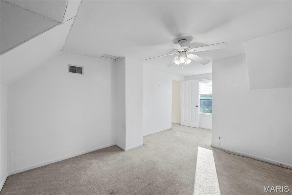 8506 Mathilda Avenue St. Louis, MO 63123 - Photo 15 of 34