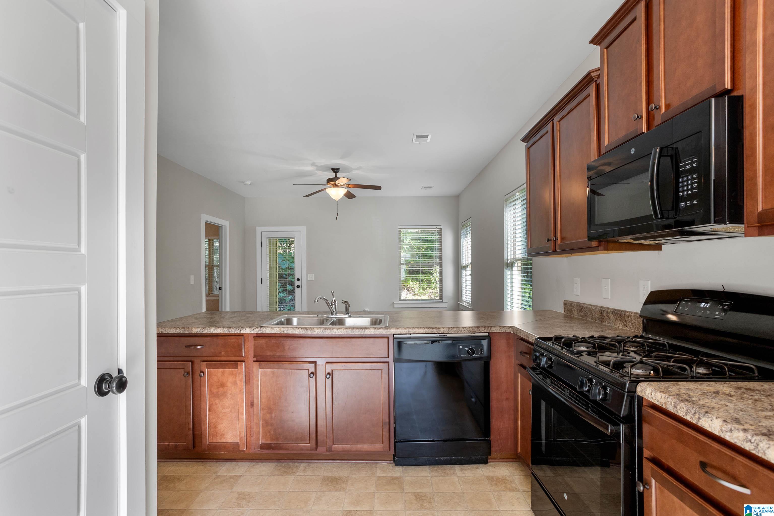 528 Polo Way Chelsea, AL 35043 - Photo 3 of 29