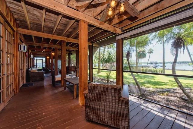 $1,350,000 | 8820 Hickory Lane South, Riverview, FL 33578