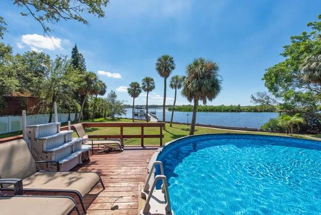 $1,350,000 | 8820 Hickory Lane South, Riverview, FL 33578