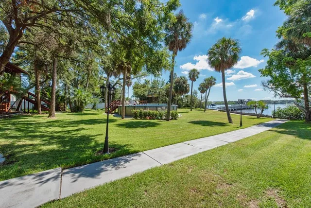$1,350,000 | 8820 Hickory Lane South, Riverview, FL 33578
