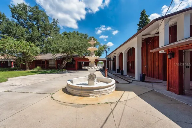 $1,350,000 | 8820 Hickory Lane South, Riverview, FL 33578