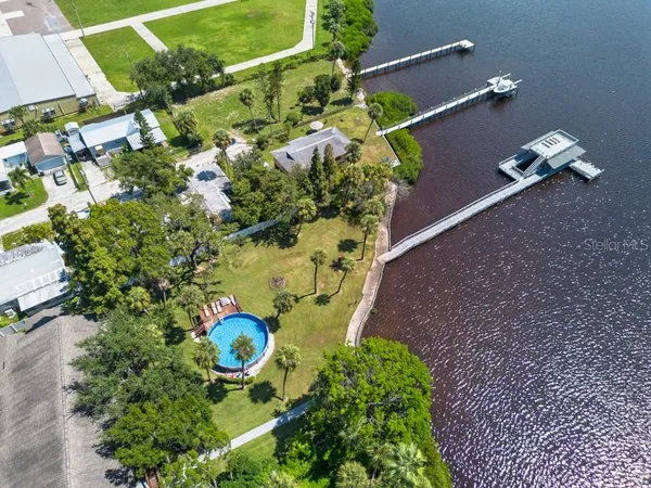 $1,350,000 | 8820 Hickory Lane South, Riverview, FL 33578