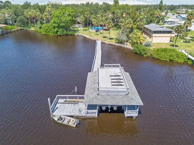 $1,350,000 | 8820 Hickory Lane South, Riverview, FL 33578