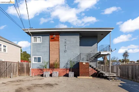 $1,400,000 | 2216 East 23rd Street, Oakland, CA 94606