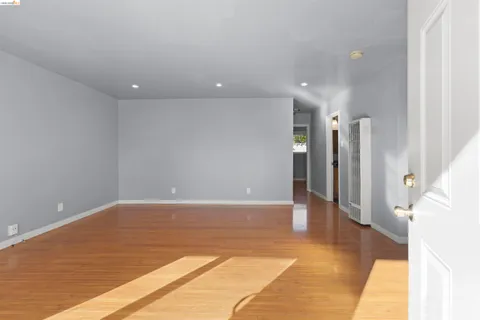 $1,400,000 | 2216 East 23rd Street, Oakland, CA 94606