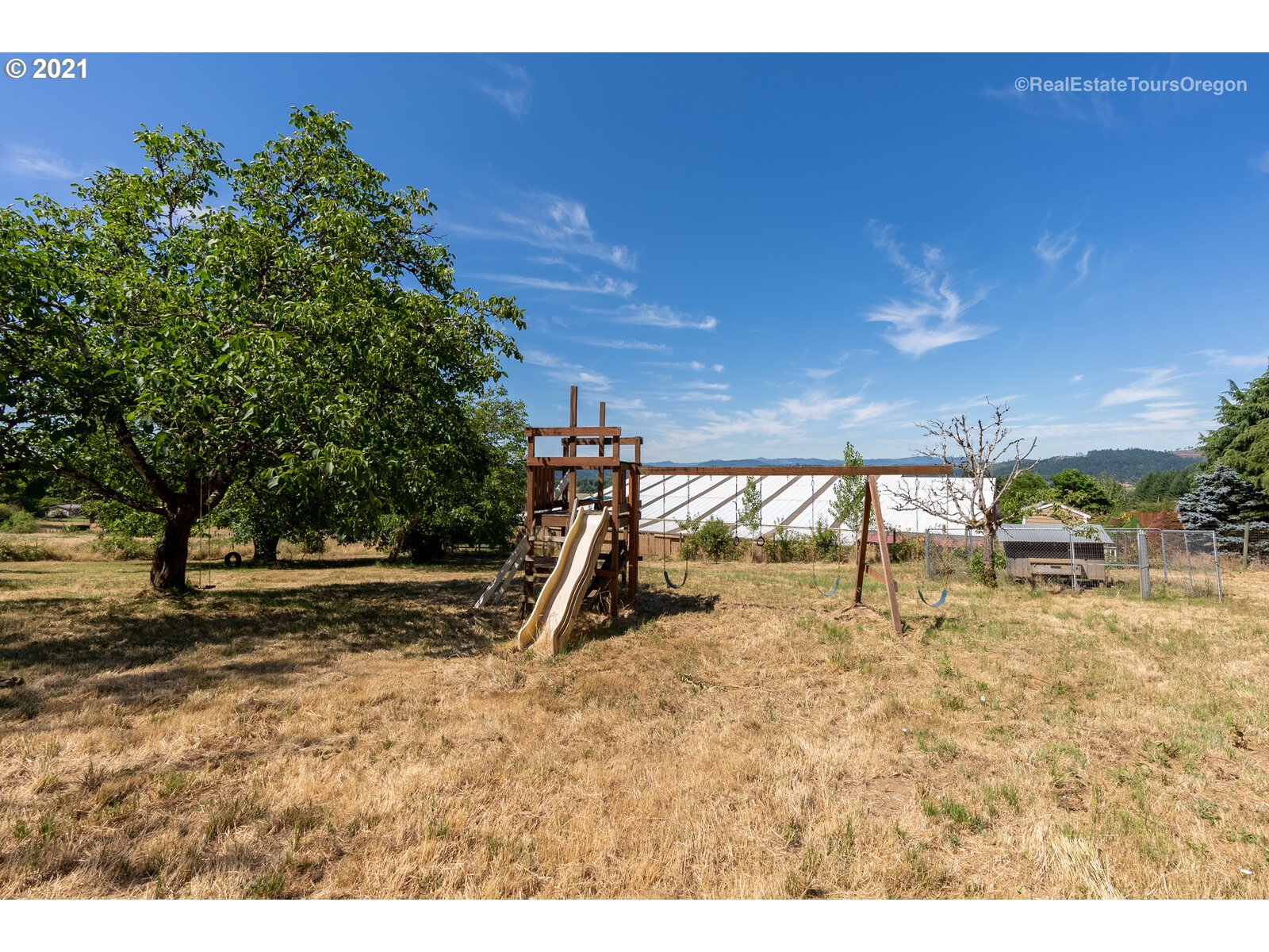 41660 Southwest Sandstrom Road Gaston, OR 97119 - Photo 20 of 31