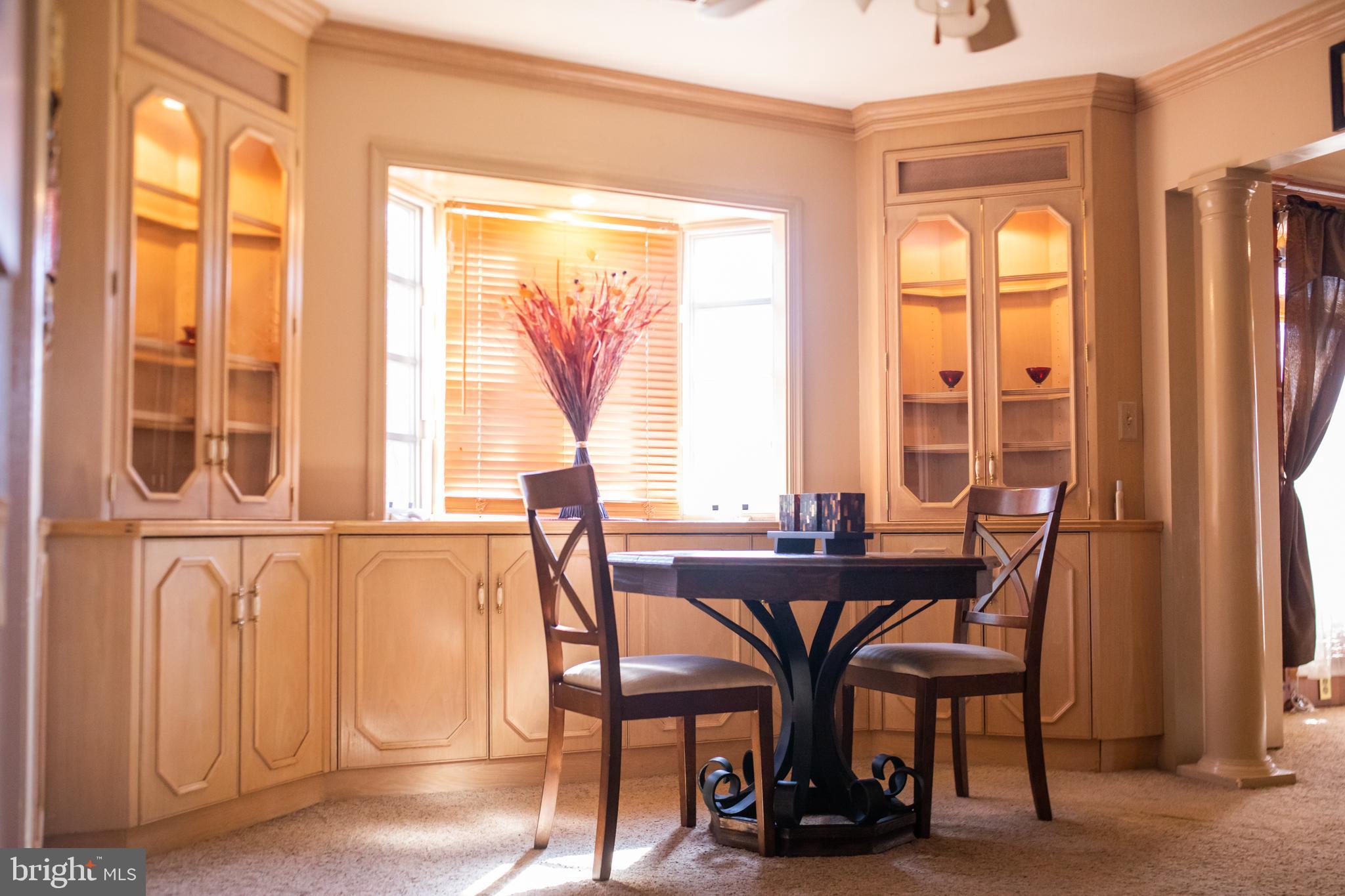 144 Friendship Road Friendship, MD 20758 - Photo 9 of 21 Dining