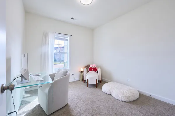 $239,900 | 223 South Walnut Street, Cortland, IL 60112