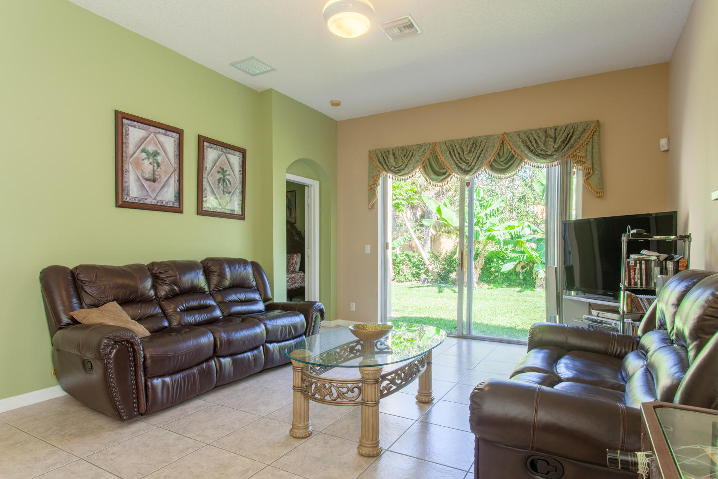 124 Lancaster Way Wellington, FL 33414 - Photo 7 of 28 HUNT-114