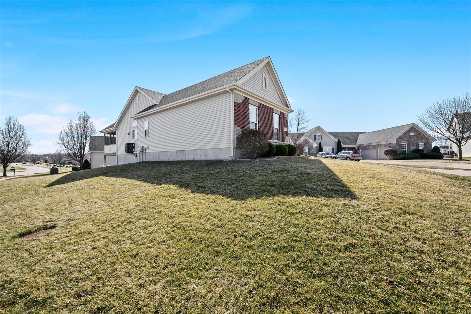 1028 Pearview Drive St. Peters, MO 63376 - Photo 28 of 30