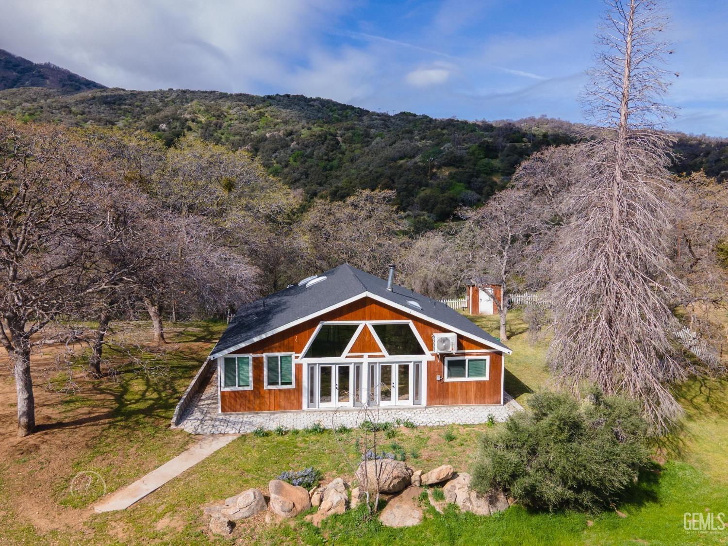 Undisclosed Address Keene, CA 93531 - Photo 5 of 42