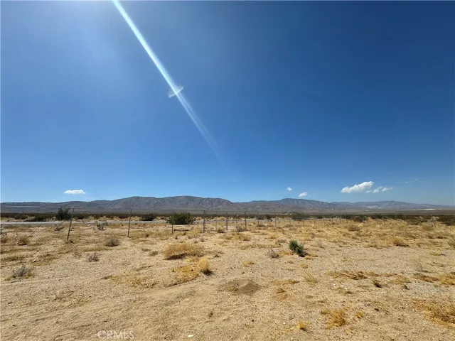 $40,000 | 48938 Old Woman Springs Road, Johnson Valley, CA 92285