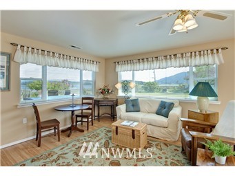2201 Lummi Shore Road Bellingham, WA 98226 - Photo 3 of 14 Gallery Image 3