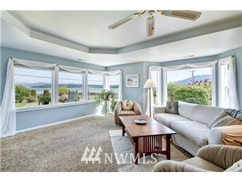 2201 Lummi Shore Road Bellingham, WA 98226 - Photo 4 of 14 Gallery Image 4