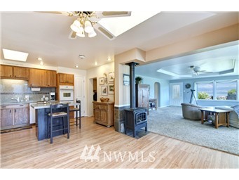 2201 Lummi Shore Road Bellingham, WA 98226 - Photo 5 of 14 Gallery Image 5