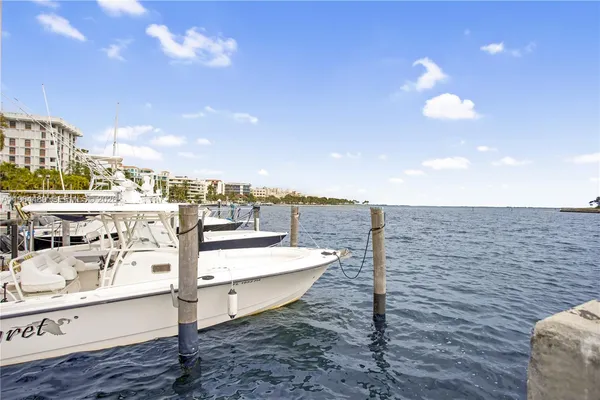 $7,500 | 1700 South Bayshore Lane, Unit 3A, Coconut Grove, FL 33133
