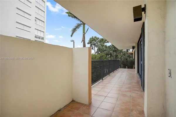 $7,500 | 1700 South Bayshore Lane, Unit 3A, Coconut Grove, FL 33133