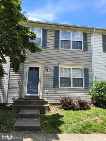 $2,535 | 96 Dorset Lane, Warrenton, VA 20186