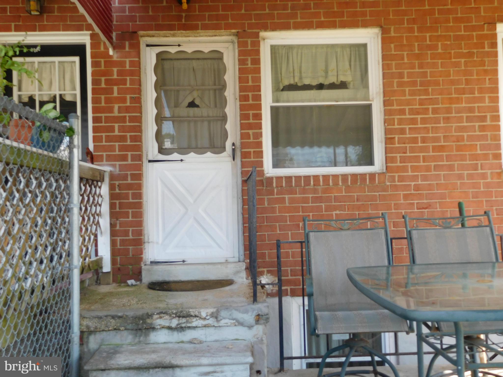 732 Mansfield Road Essex, MD 21221 - Photo 22 of 26 Rear door