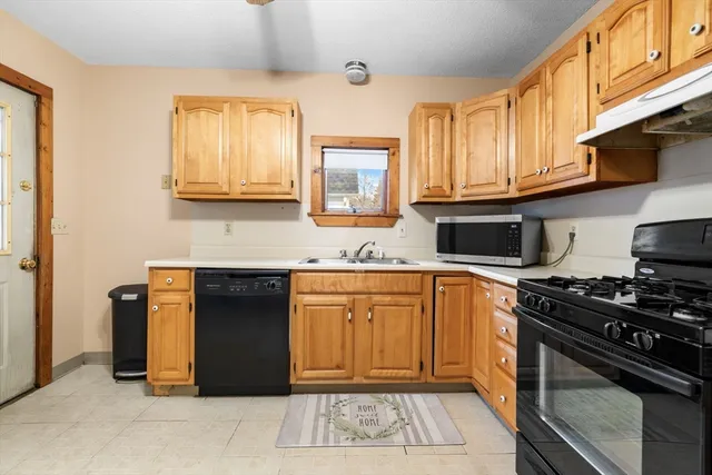 $425,000 | 5 Central Avenue, Haverhill, MA 01835