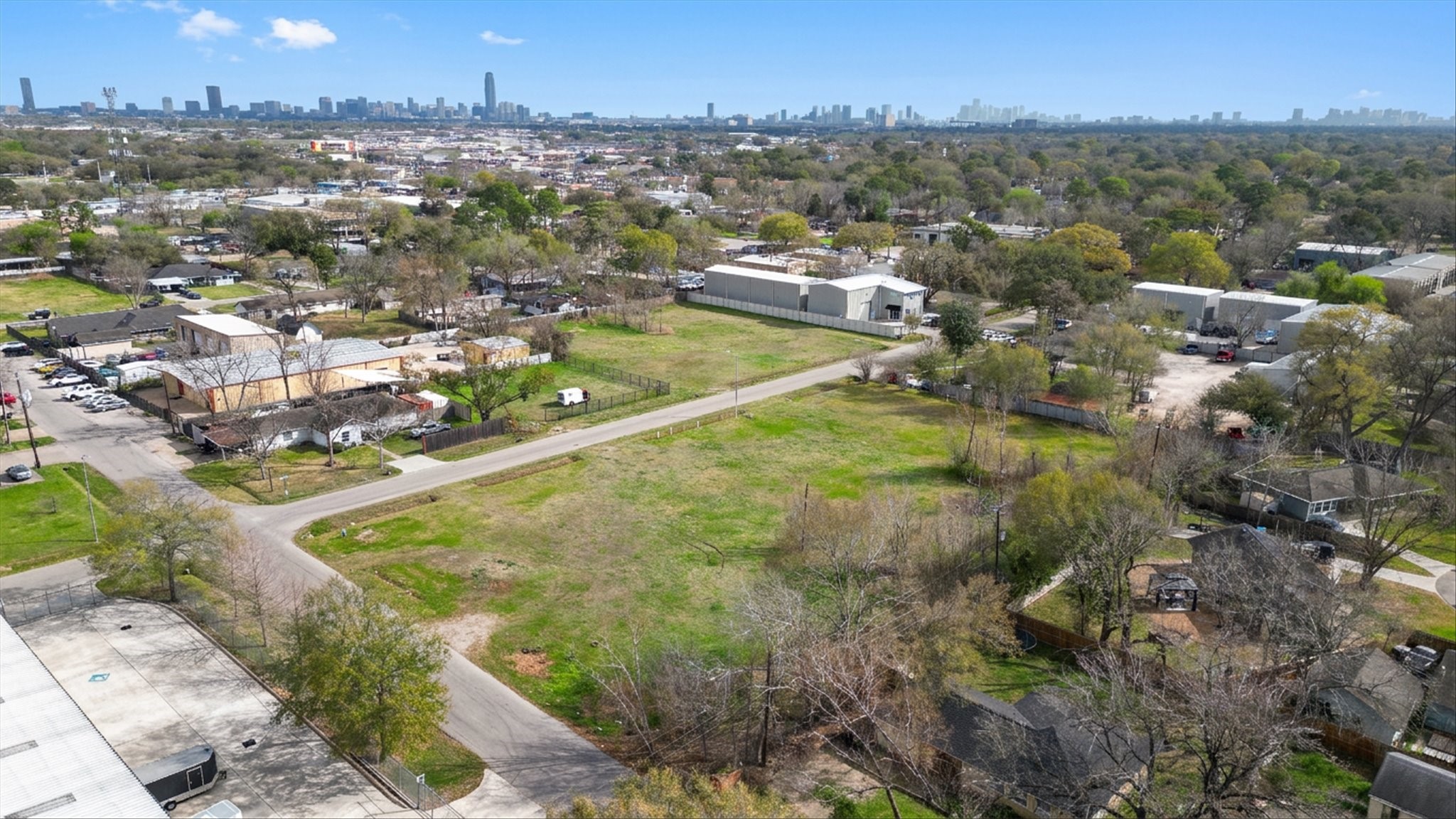 5909 Cypress Street Houston, TX 77074 - Photo 5 of 14 a view of a city