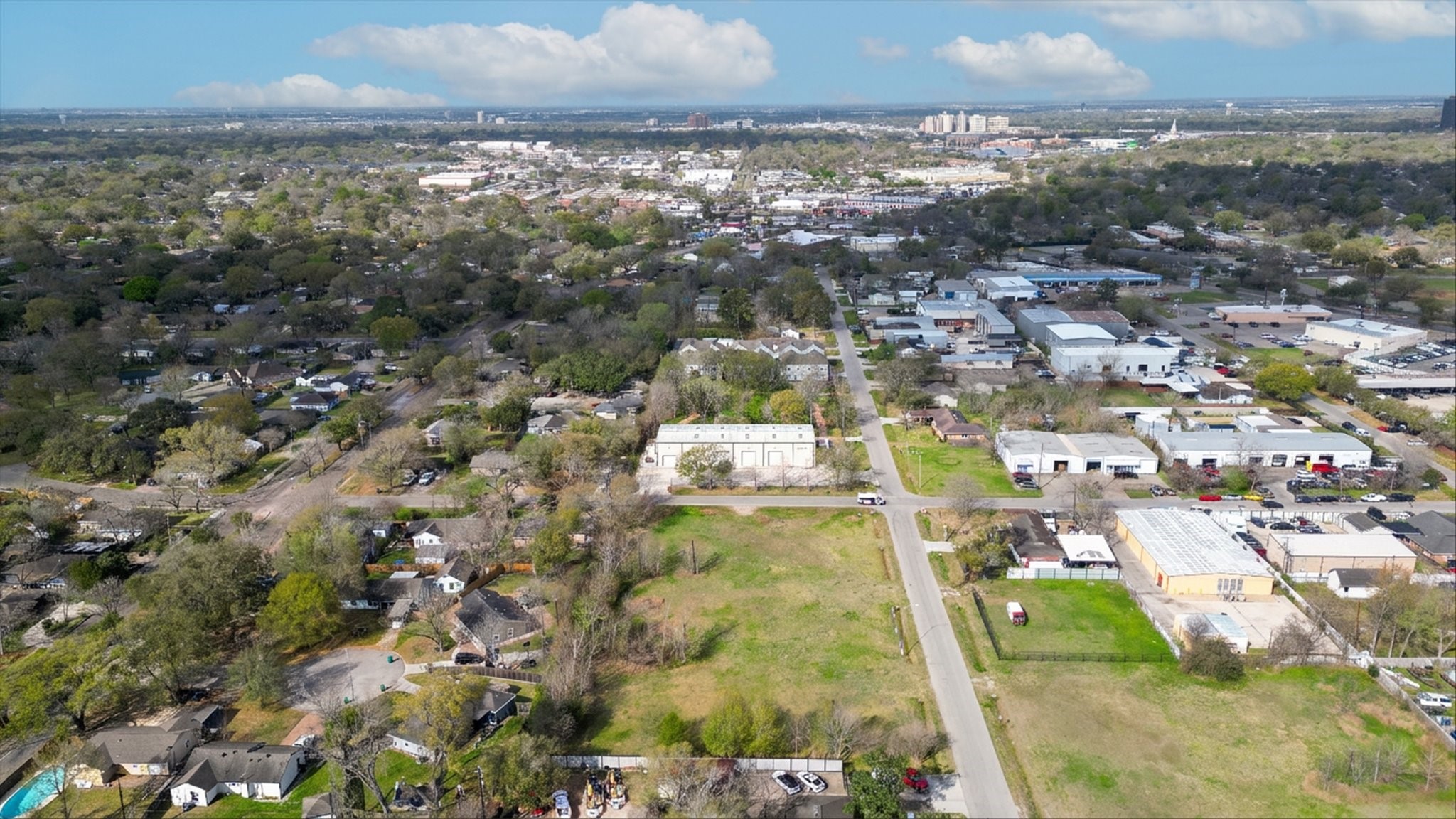 5909 Cypress Street Houston, TX 77074 - Photo 8 of 14 a view of a city