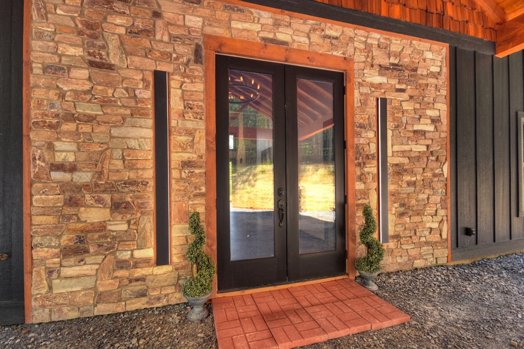 2461 Salem Road Mineral Bluff, GA 30559 - Photo 16 of 86 Double Glass Entry Stone Surround