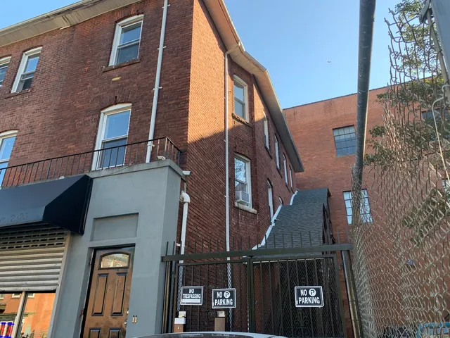 $420,000 | 804 Broad Street, Hartford, CT 06106