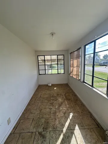 $105,000 | 489 11th Street Northeast, Linton, IN 47441