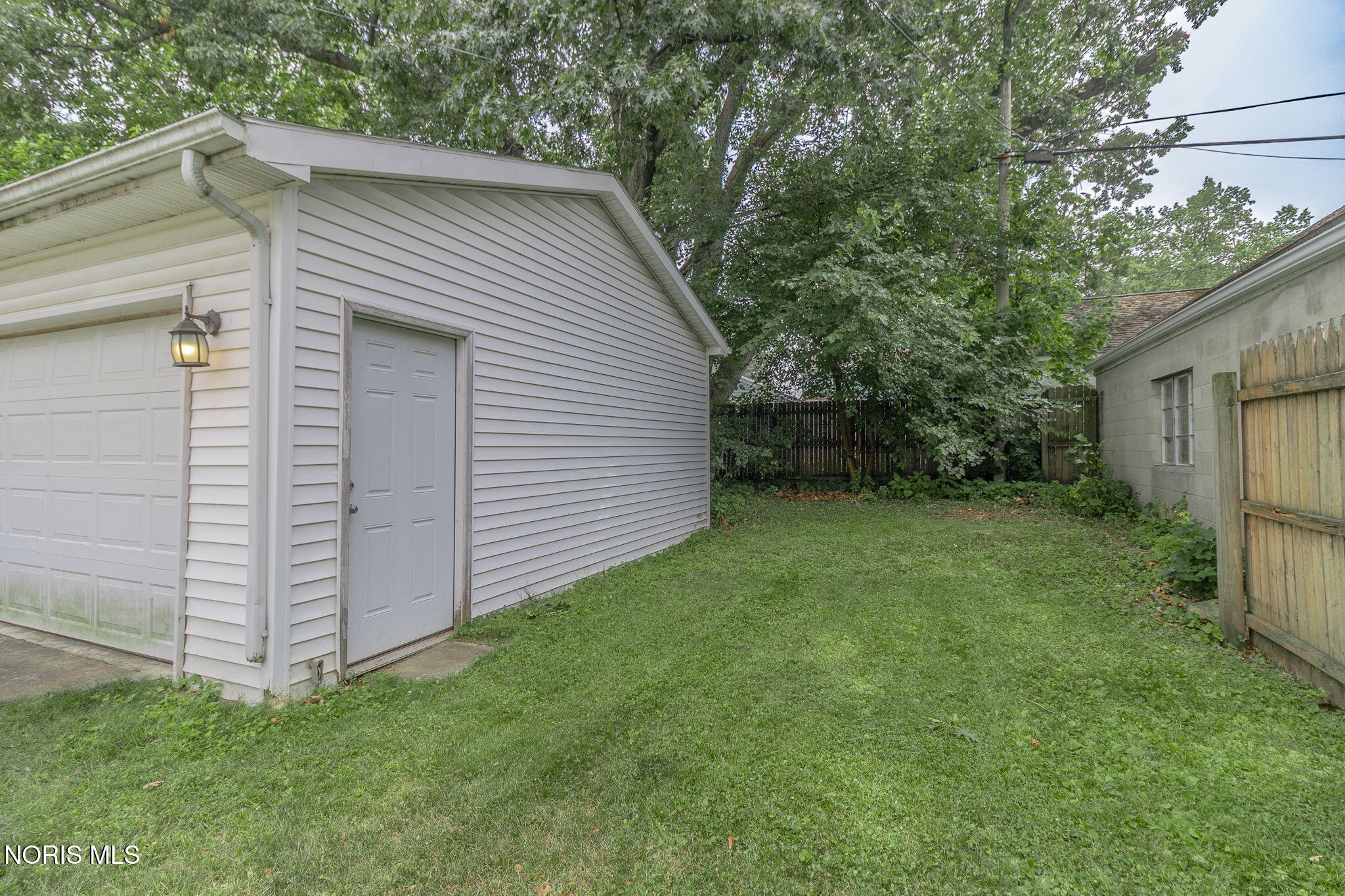 2641 Gracewood Road Toledo, OH 43613 - Photo 30 of 32 Gallery Image 30