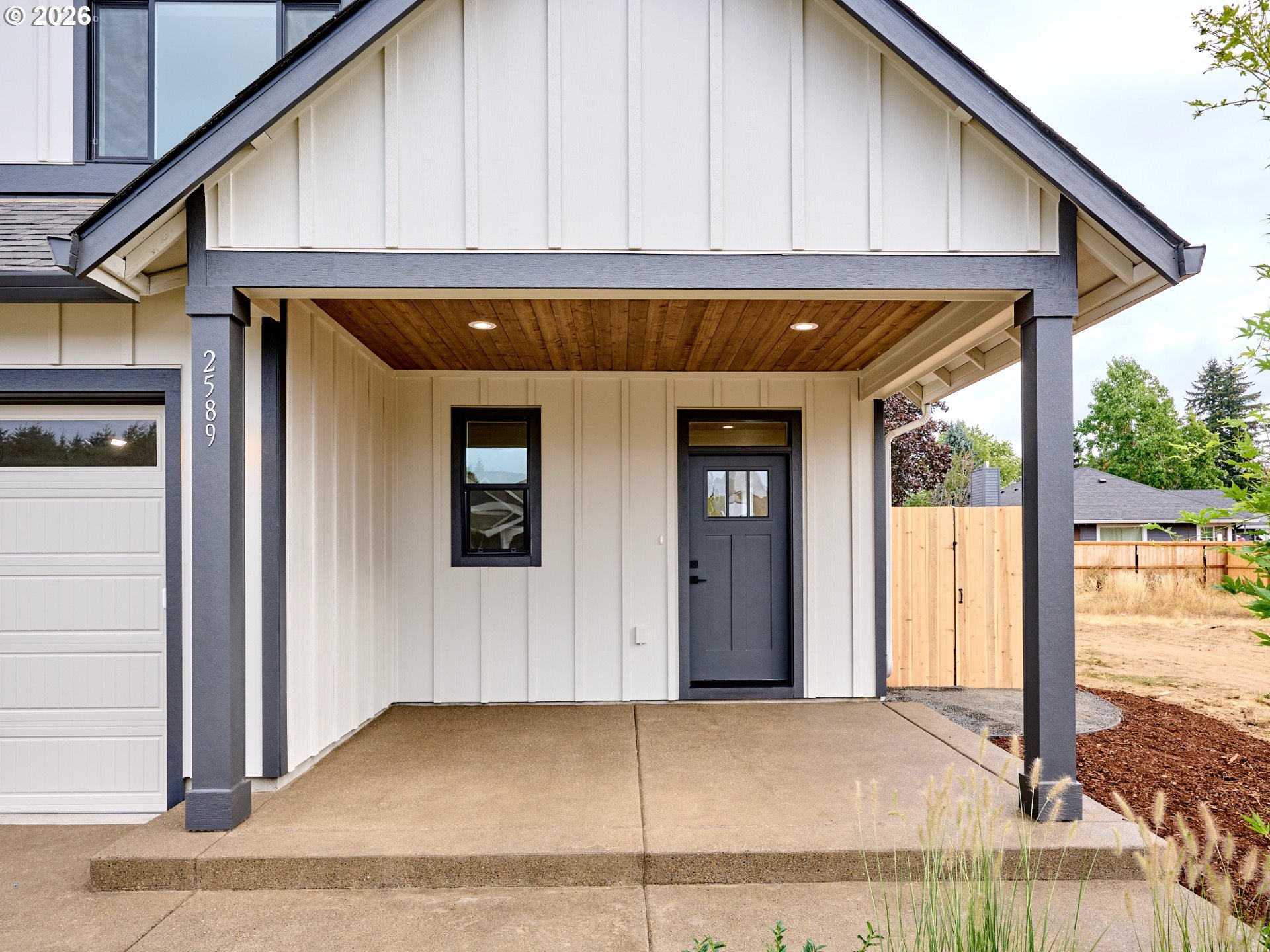 2589 North Lydia Loop Hubbard, OR 97032 - Photo 4 of 47 Gallery Image 4