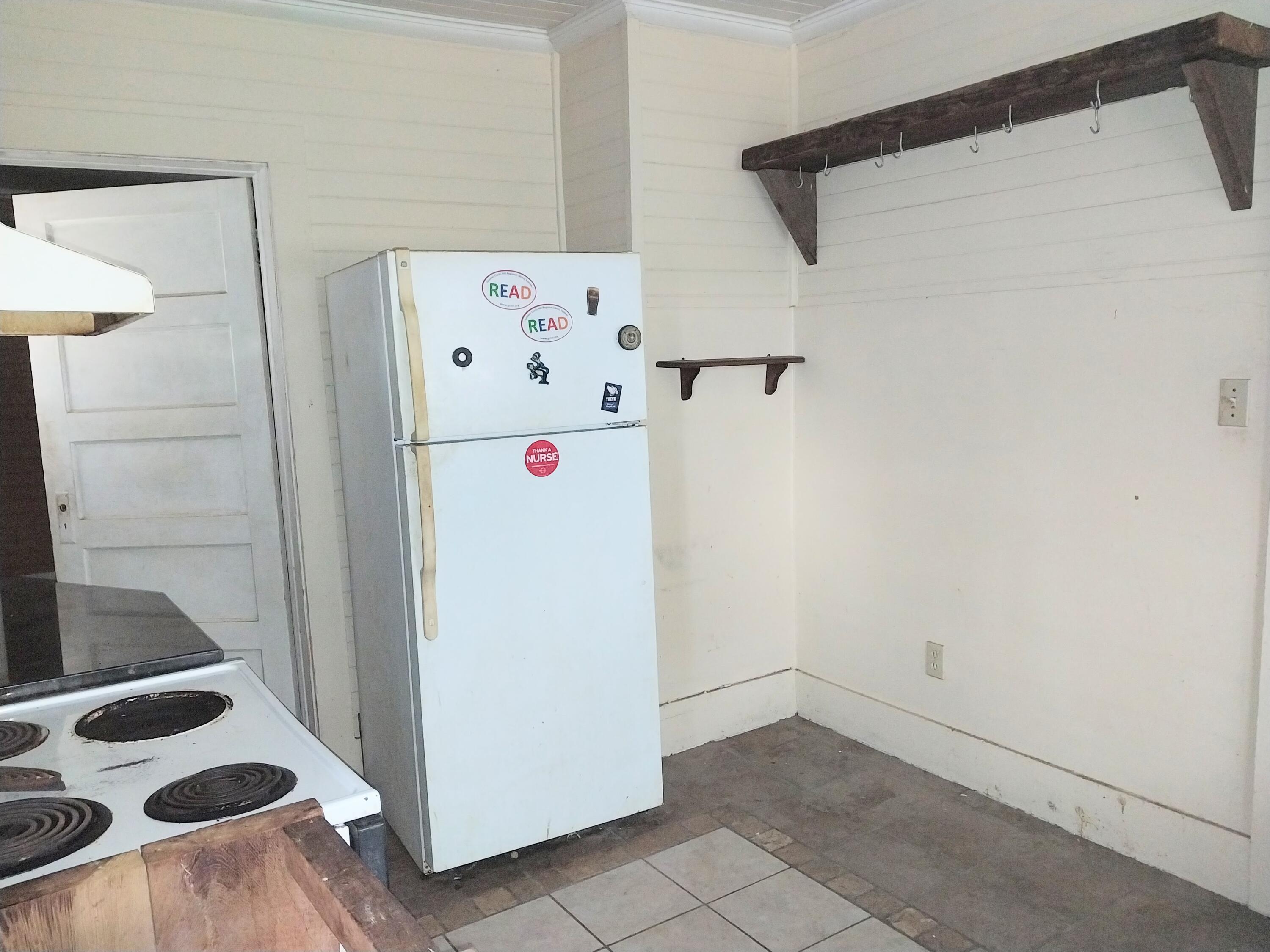 135 East Trippe Street Harlem, GA 30814 - Photo 11 of 22 Kitchen