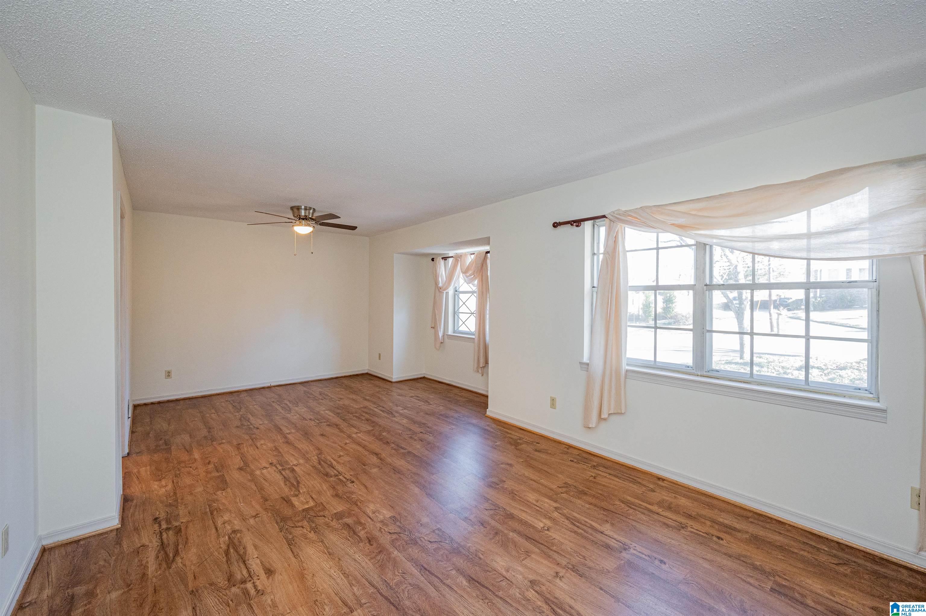205 8th Street Pleasant Grove, AL 35127 - Photo 5 of 45