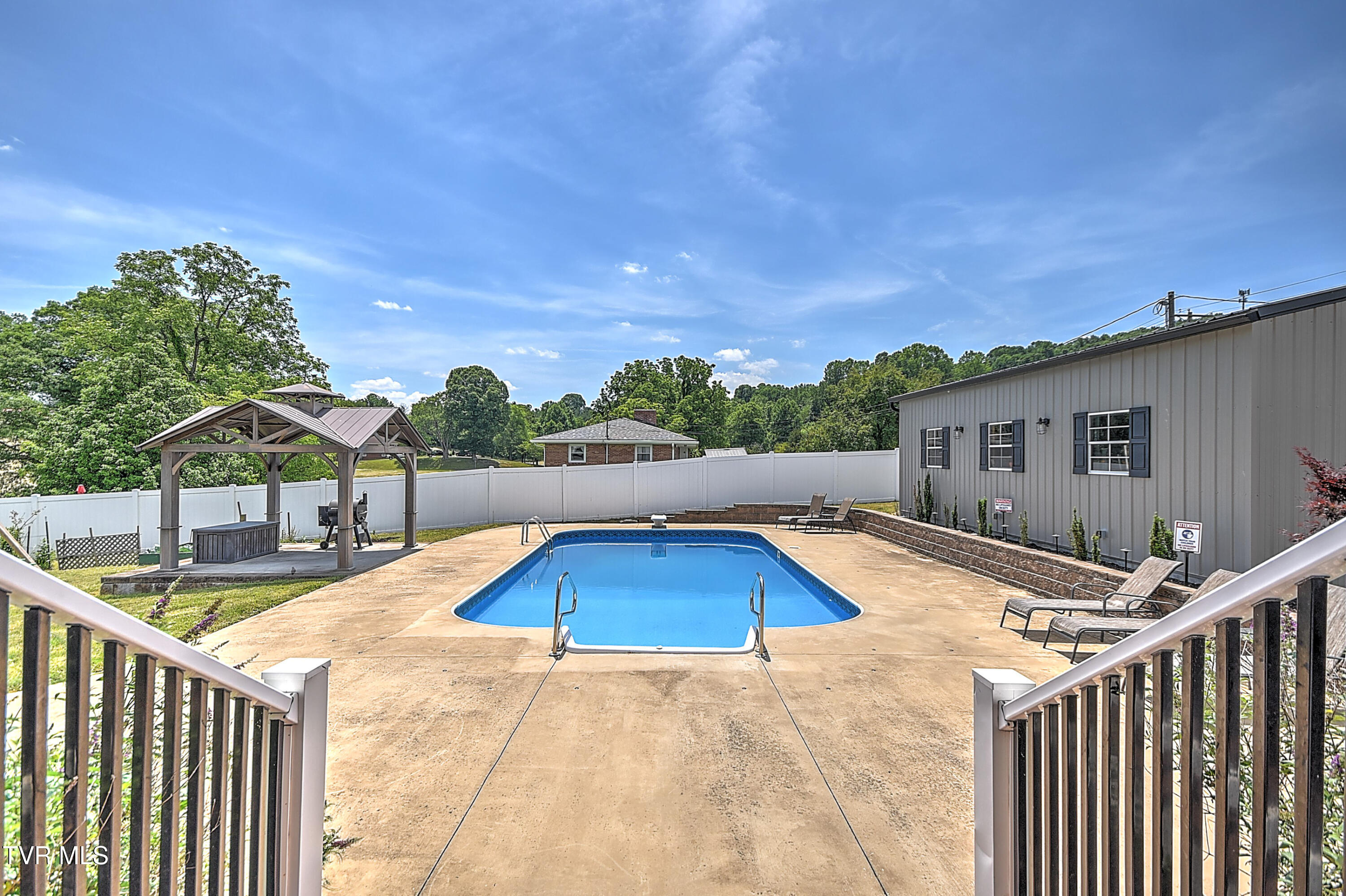 146 Hopson Road Johnson City, TN 37601 - Photo 55 of 82 146 Hopson Rd SE-73