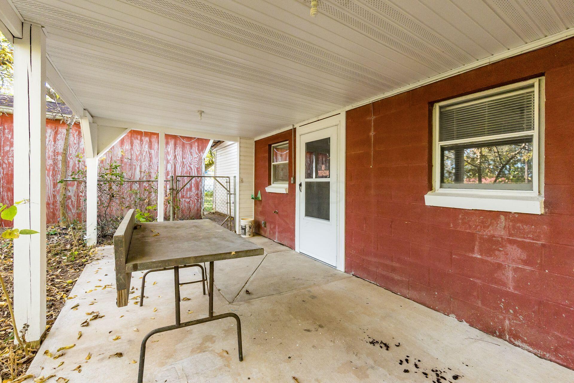 310 Ray Avenue Circleville, OH 43113 - Photo 27 of 36 007_1f08ae47c_i 310 Ray 088-2