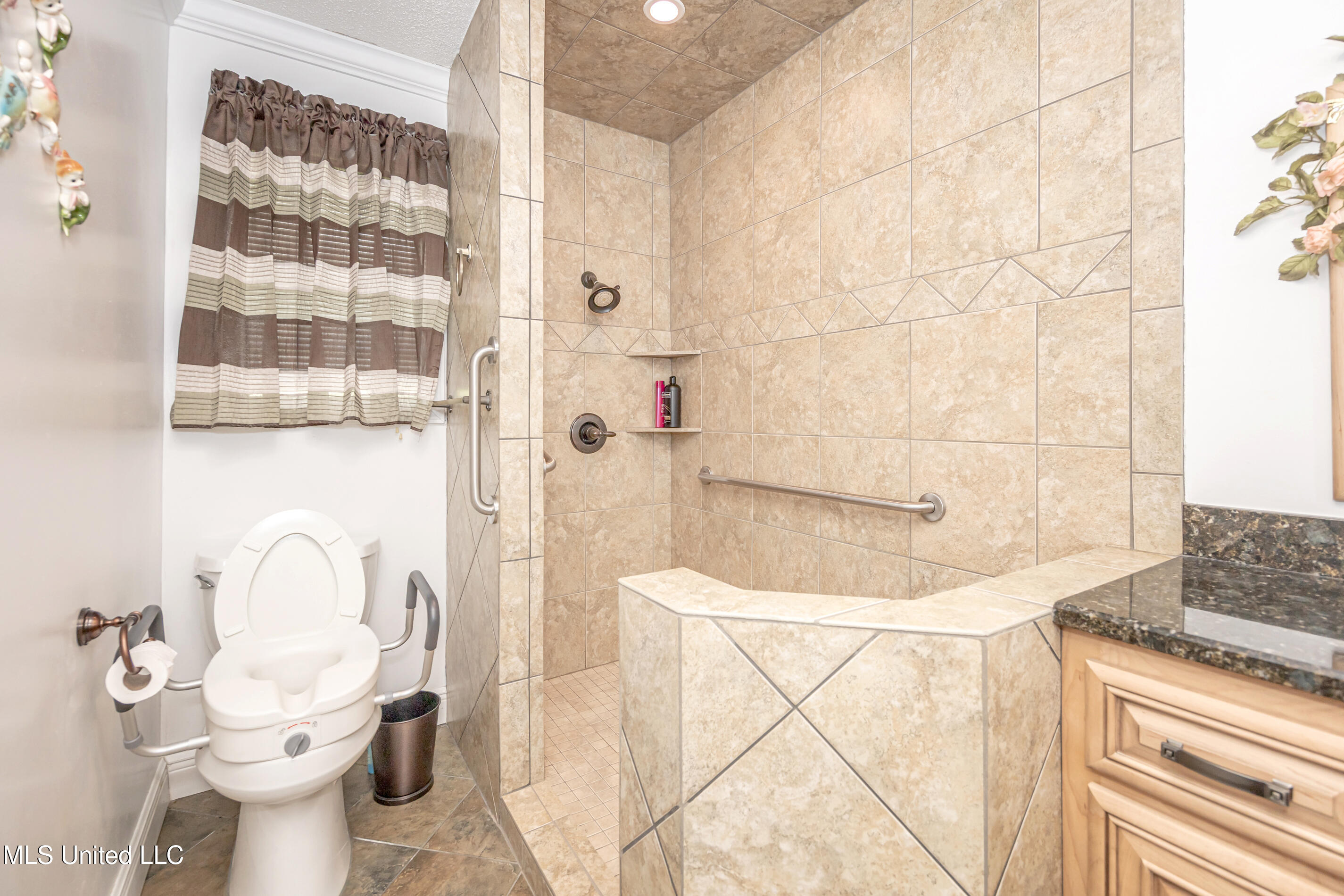 10001 Echo Glen Drive Moss Point, MS 39562 - Photo 45 of 69 IMG_9753