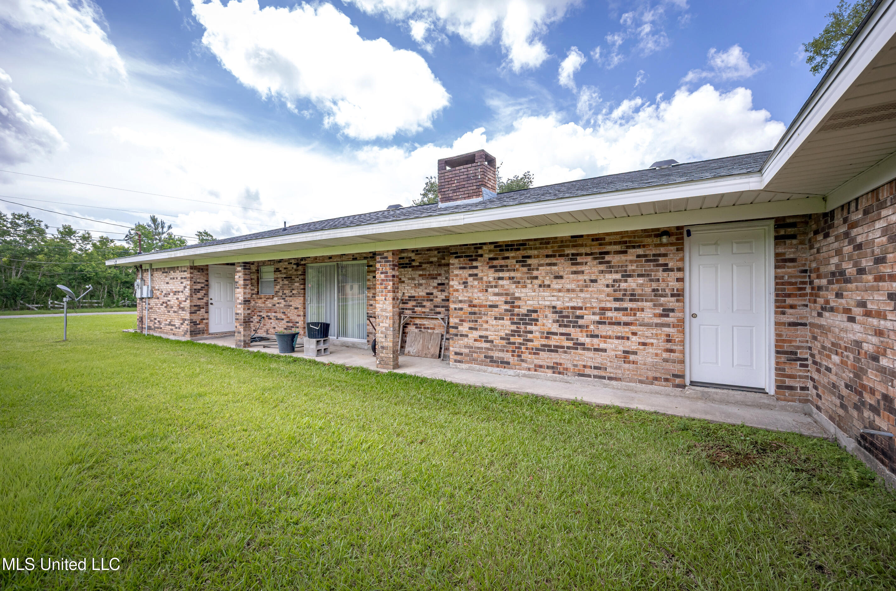 10001 Echo Glen Drive Moss Point, MS 39562 - Photo 55 of 69 IMG_9846